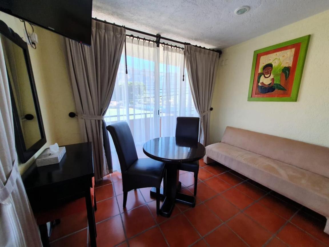 טפוזטלן Hotel Real Del Valle מראה חיצוני תמונה