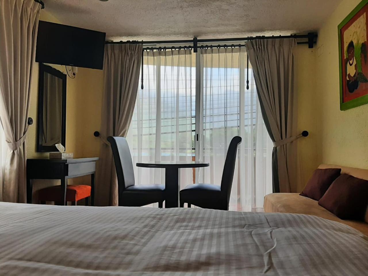 טפוזטלן Hotel Real Del Valle מראה חיצוני תמונה