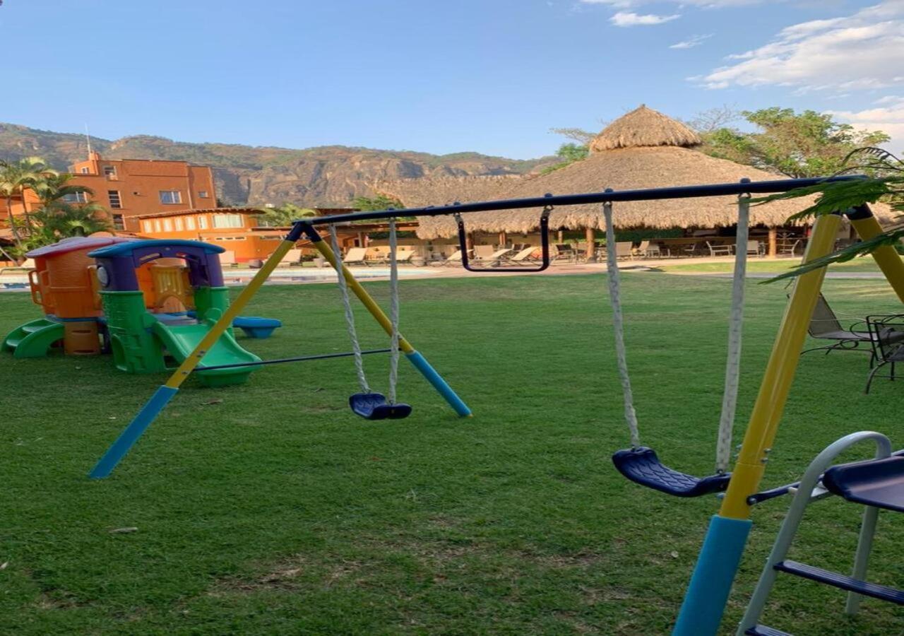טפוזטלן Hotel Real Del Valle מראה חיצוני תמונה