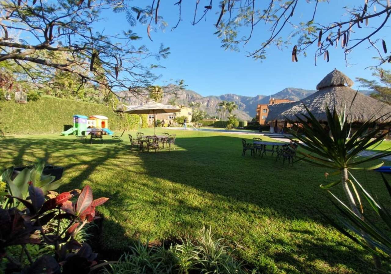 טפוזטלן Hotel Real Del Valle מראה חיצוני תמונה