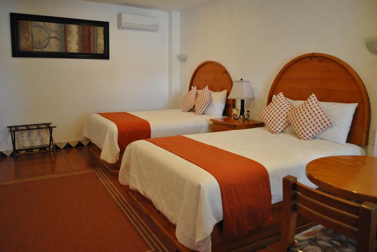 טפוזטלן Hotel Real Del Valle מראה חיצוני תמונה