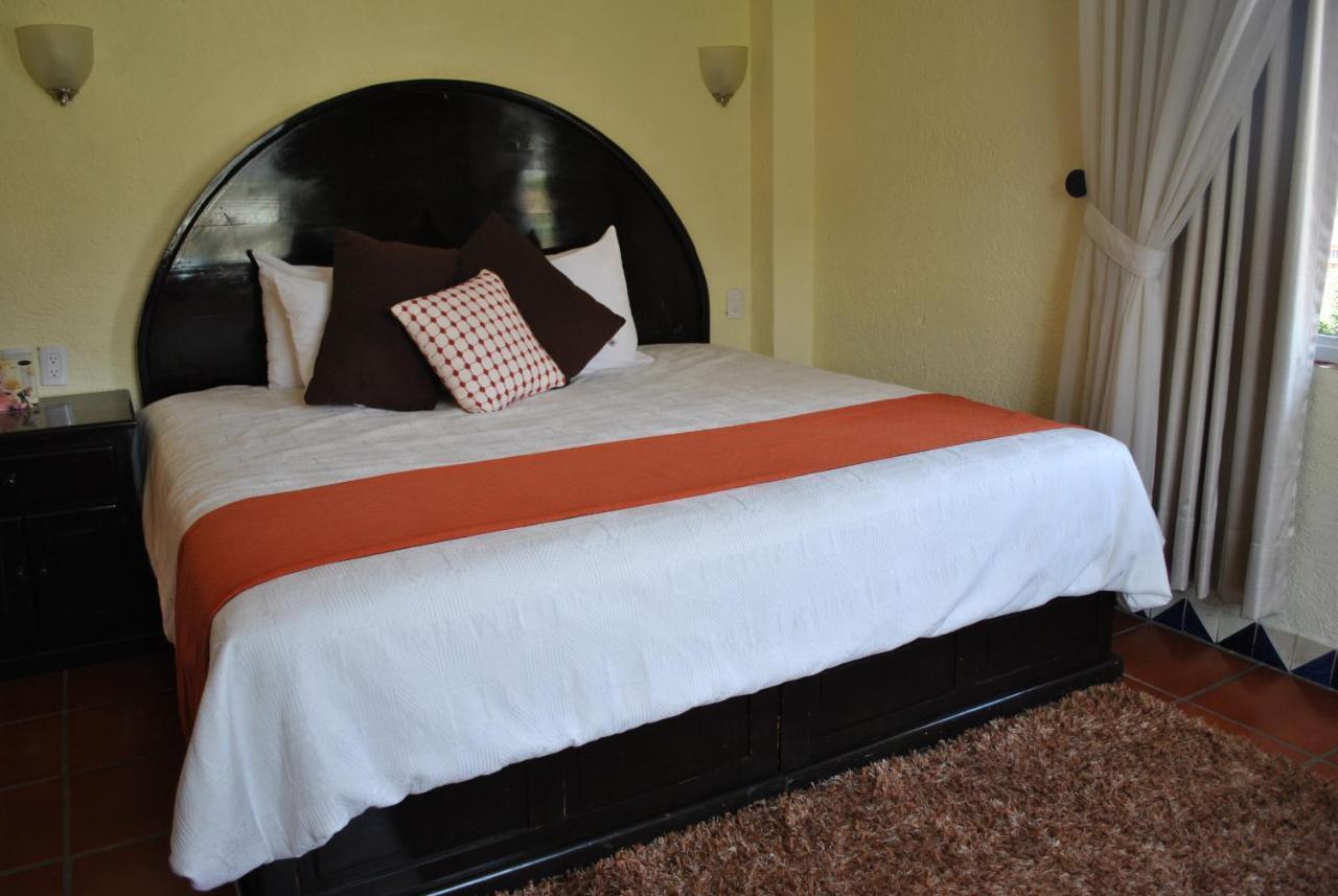 טפוזטלן Hotel Real Del Valle מראה חיצוני תמונה
